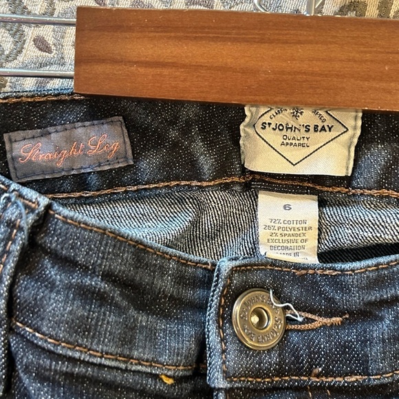 B6.6 St. John's Bay Womens Mid Rise Straight Leg Jean 6 - Picture 8 of 12